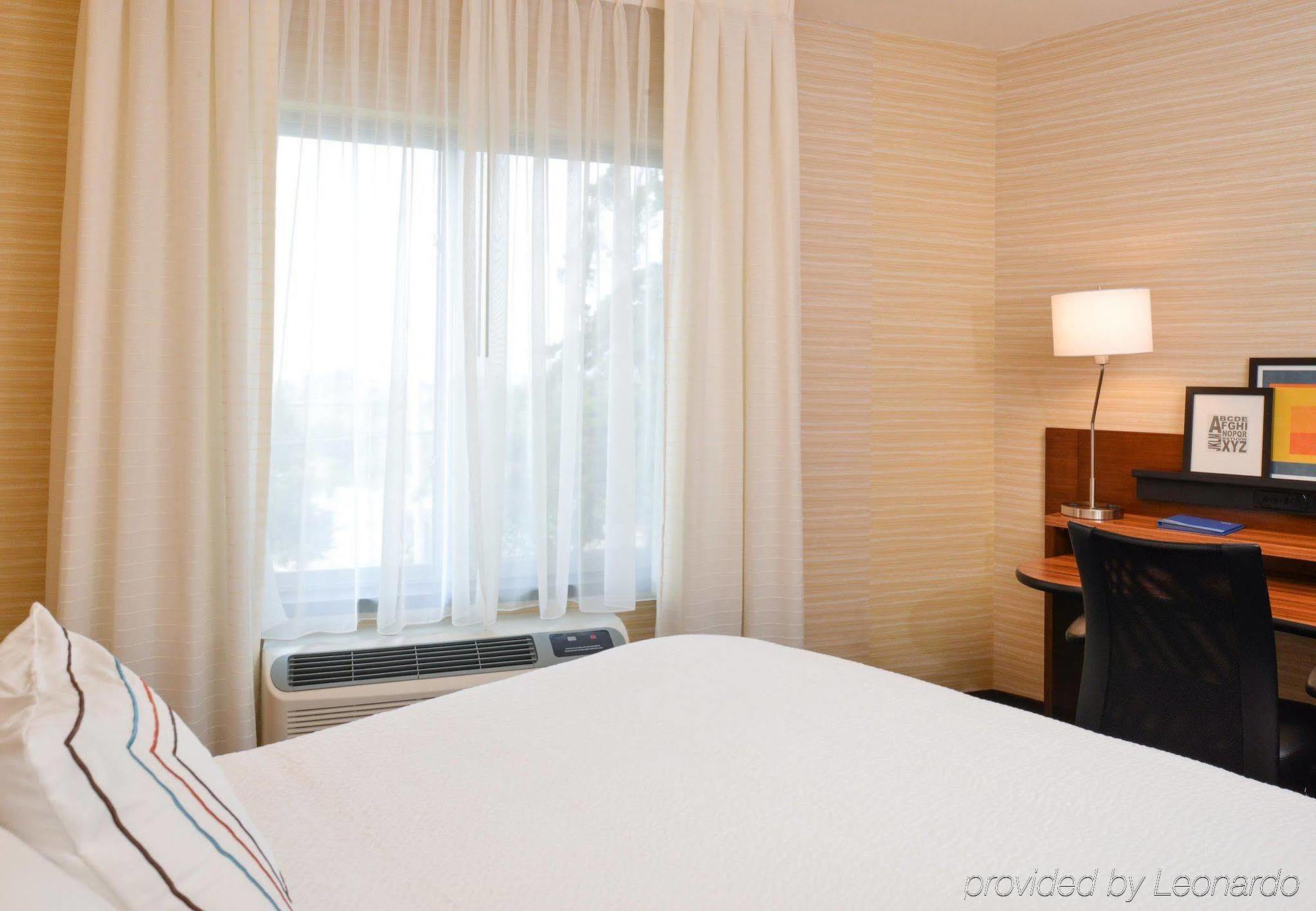 Fairfield Inn & Suites By Marriott Santa Cruz Exterior photo